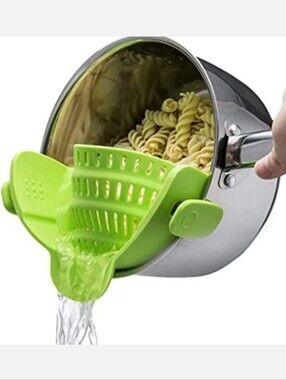 Kitchen Gizmo Snap N Strain Pot Strainer Pasta Strainer Adjustable Clip Silicone